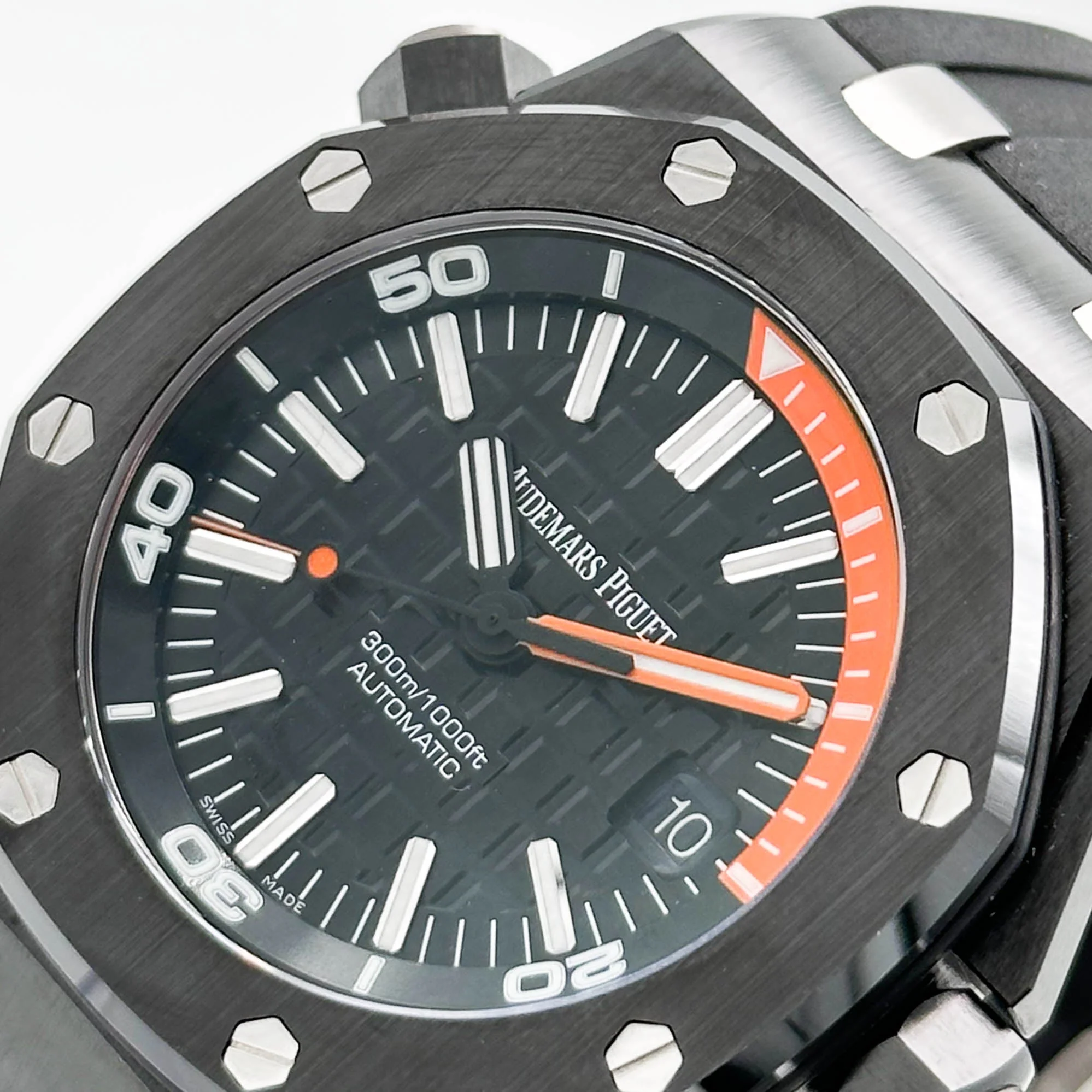 Audemars Piguet Royal Oak Offshore Diver Keramik 15707CE.OO.A002CA.01 - 2015 - Image 6