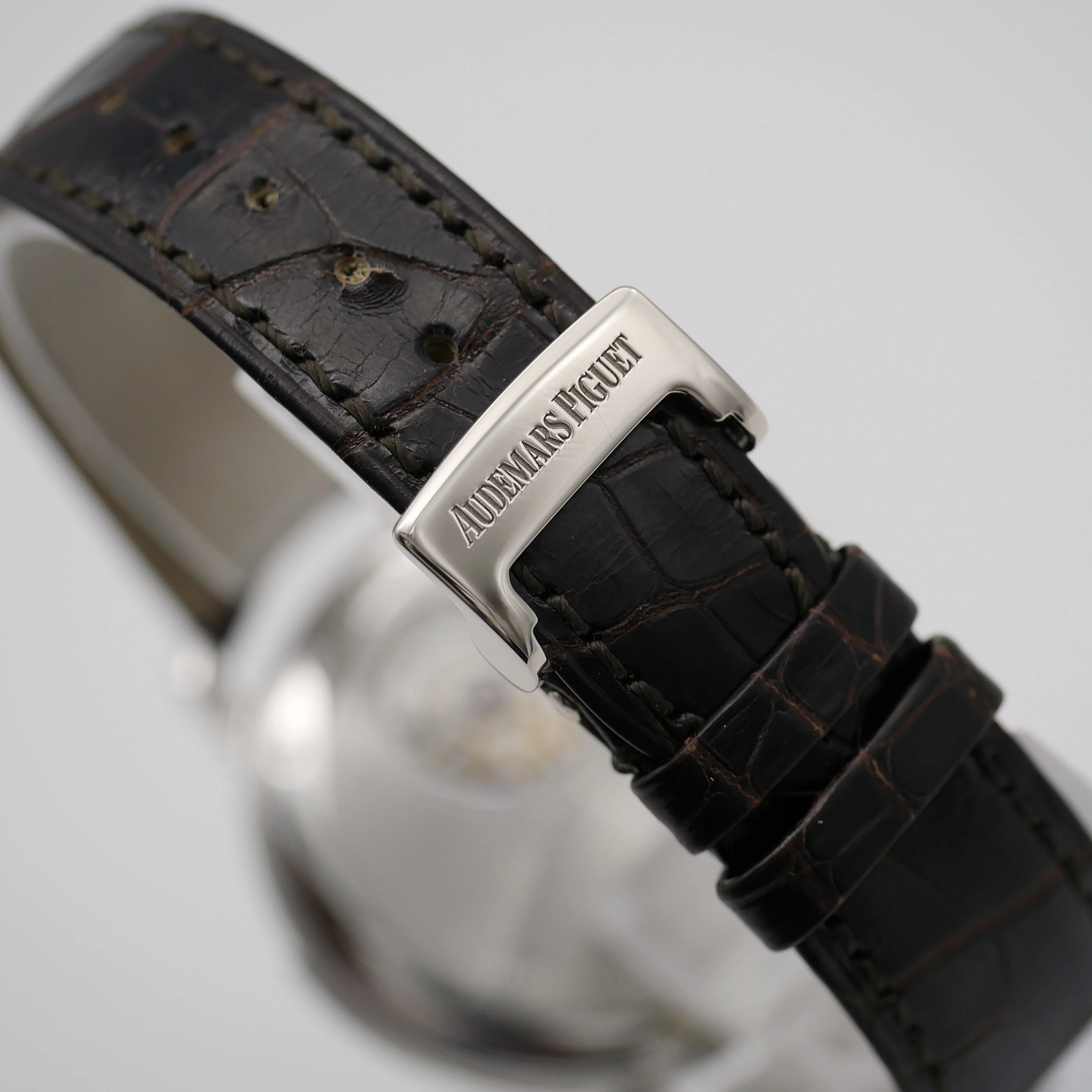 Audemars Piguet Jules Audemars Minute Repeater Tourbillon Weißgold 2004 - 25858BC.OO.D002CR.02 - Image 4